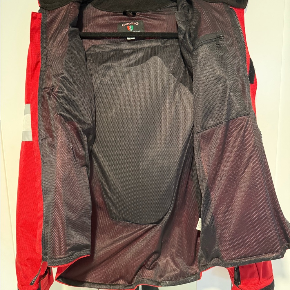 Vespa moto jacket Red Jacket with Reflective Stripes - Picture 4 of 6